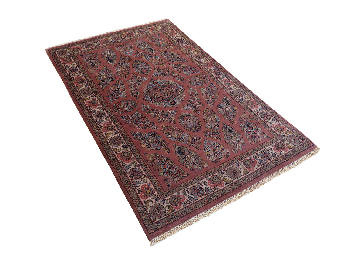 Indo Sarough 188 x 122 cm